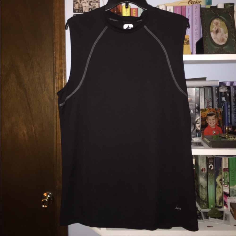 Black Athletic Sleeveless Shirt.