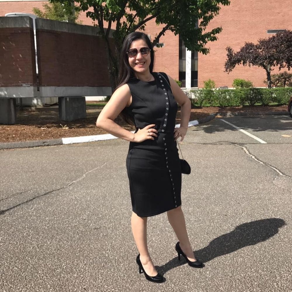 Meet your Posher, Claudia