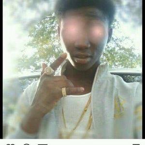 Meet your Posher, Emanuel