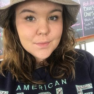 Meet your Posher, Rikki