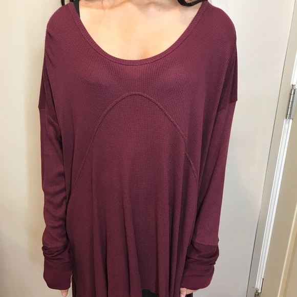 Maroon Loose Tunic (could be oversized) - Picture 2 of 2
