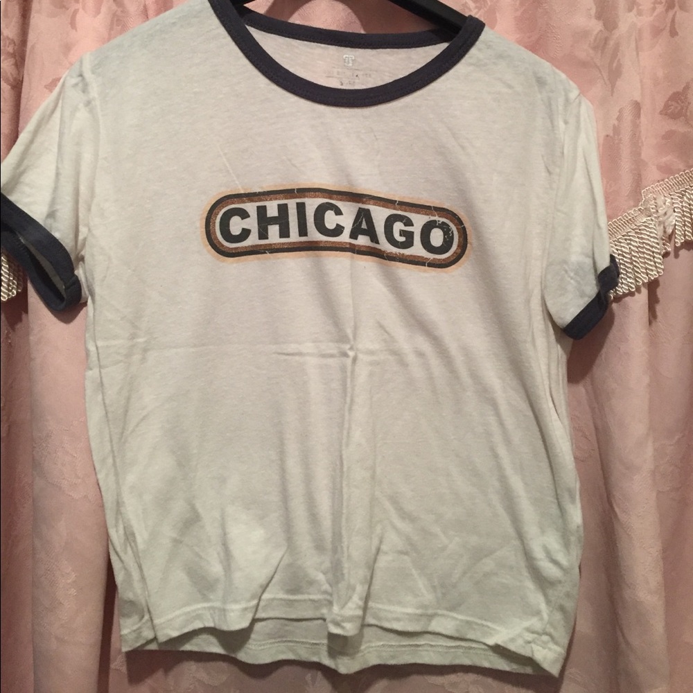 crop top chicago tee