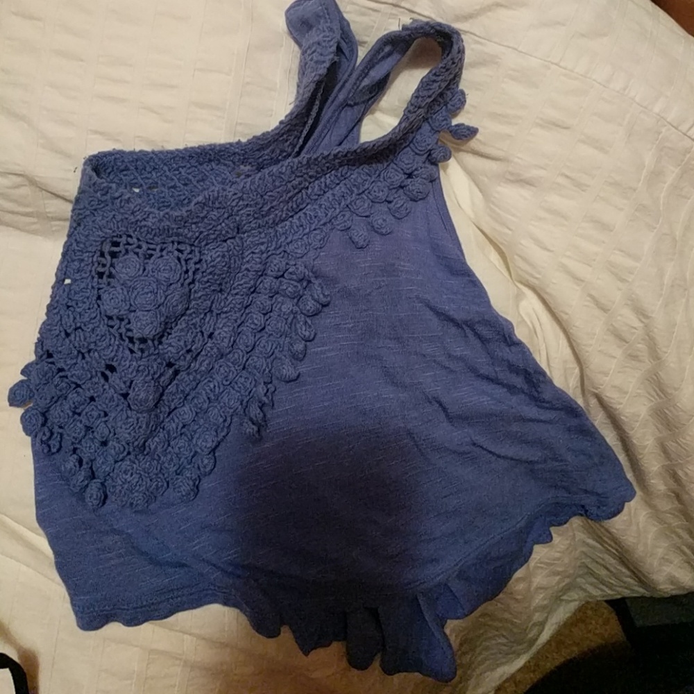 Blue crop shirt