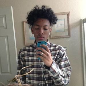 Meet your Posher, Lucas