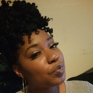 Meet your Posher, Redd