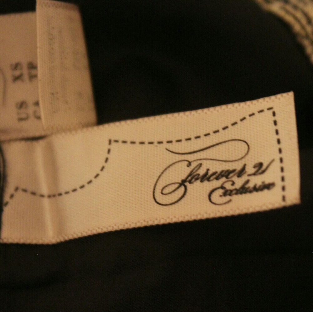 Flashy High Rise Shorts - Picture 4 of 6