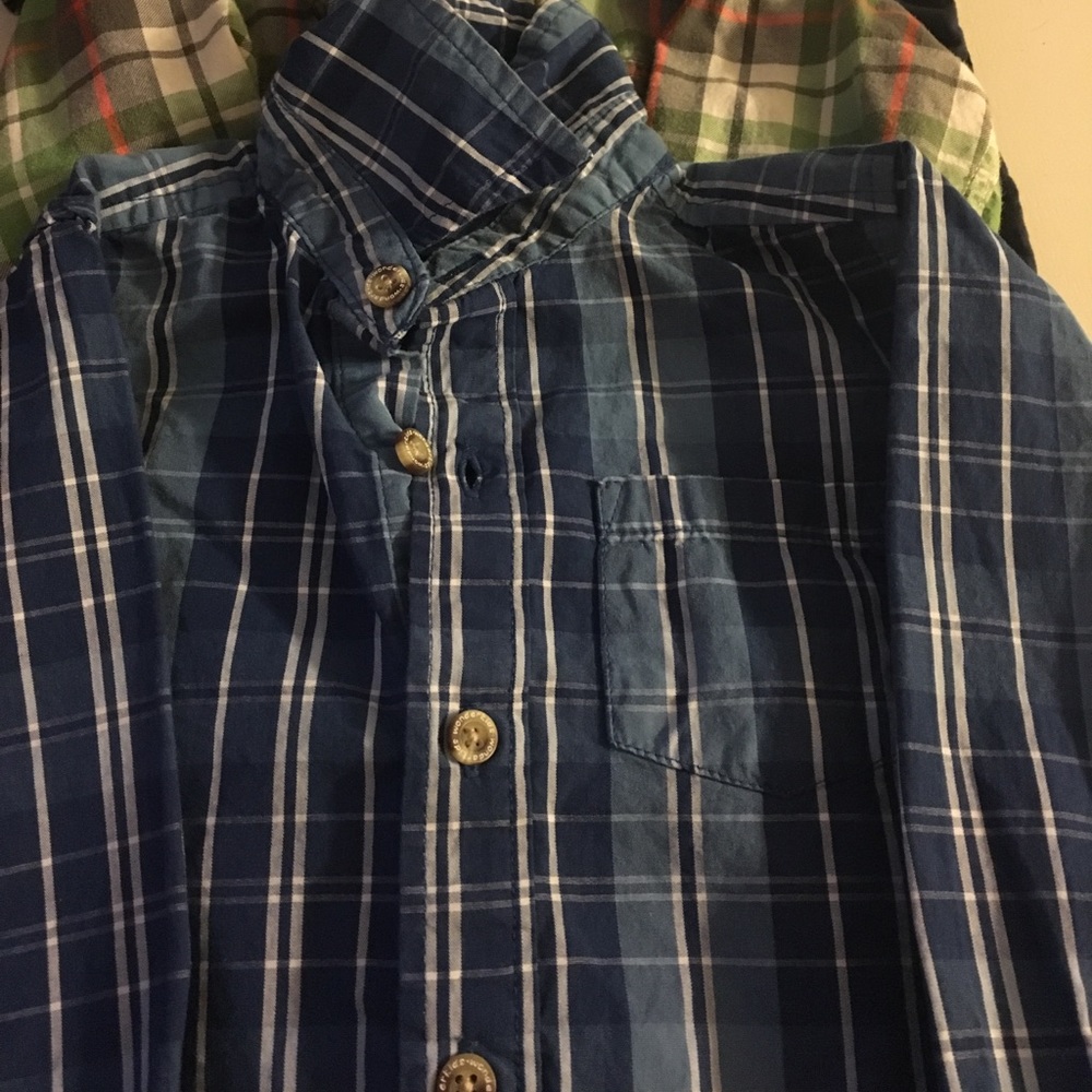Button down shirt - Picture 3 of 6