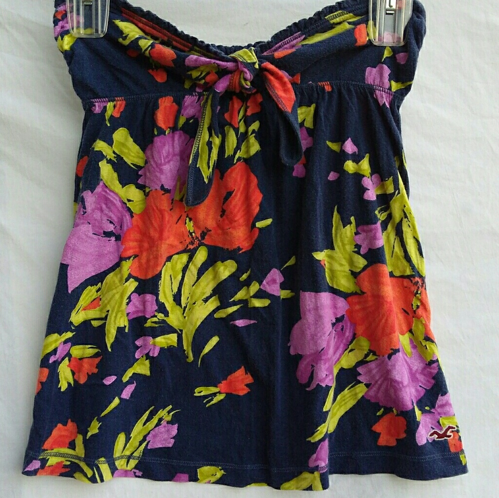 Hollister strapless top