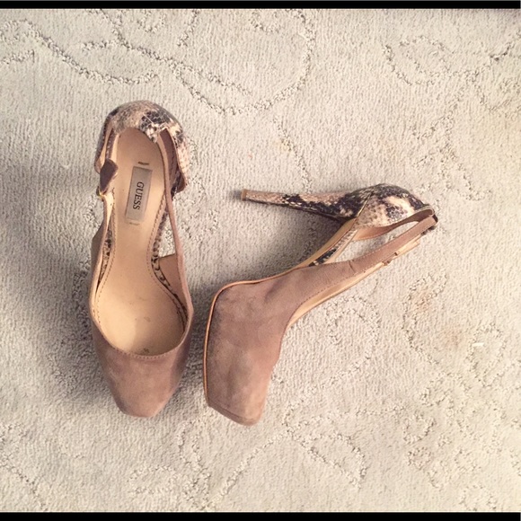 guess snakeskin shoes