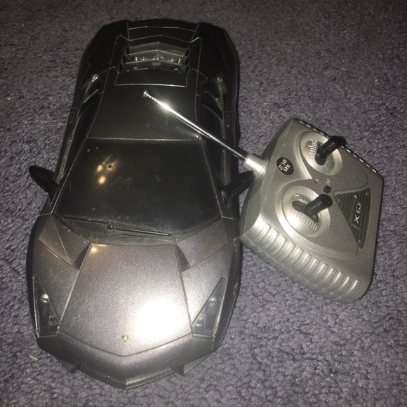 Remote Control Lamborghini - Picture 1 of 1