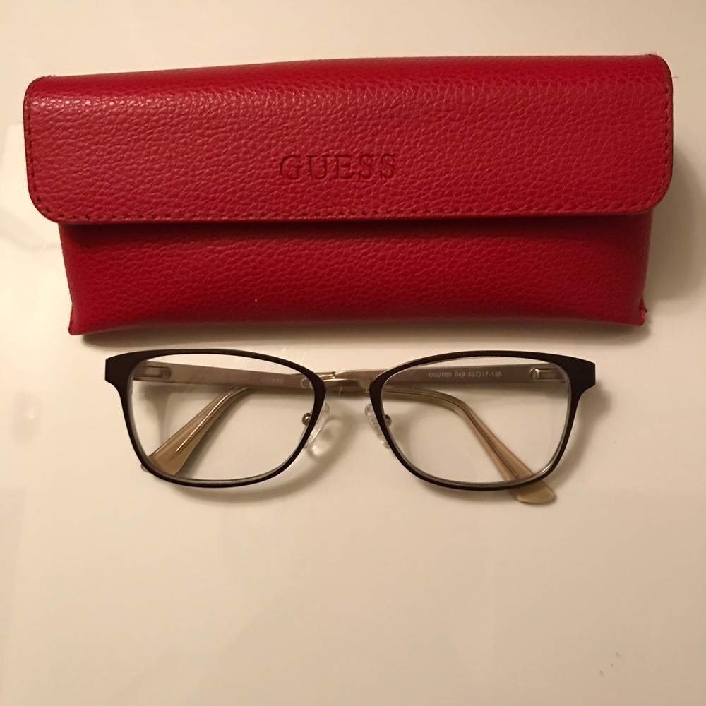 Guess glasses