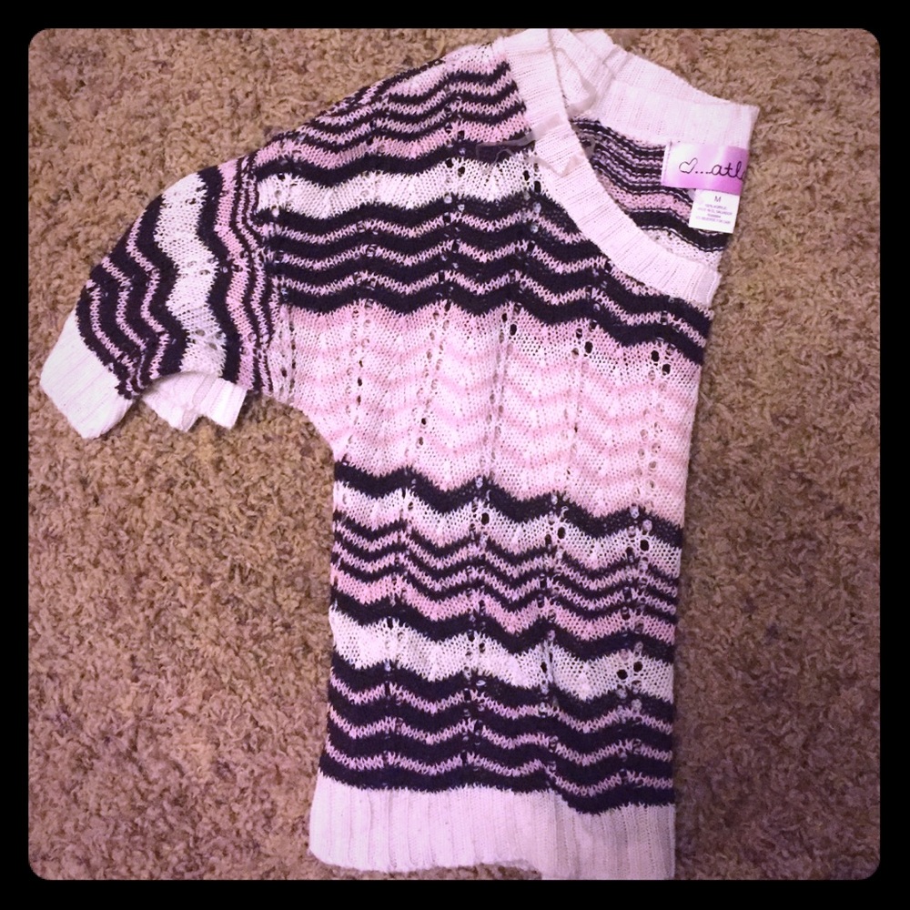 Crop sweater