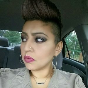 Meet your Posher, Bianca