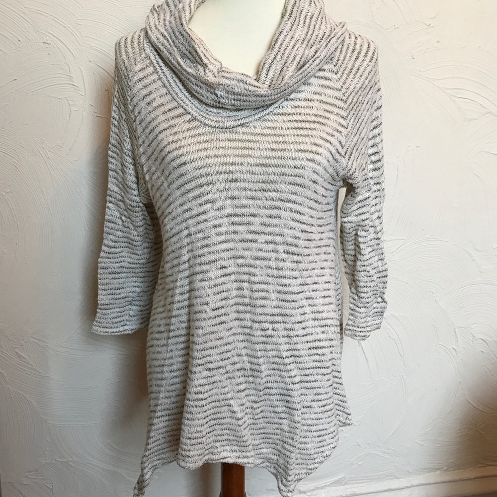 Nordstrom Scoop neck Sweater