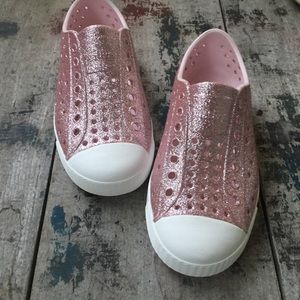 Native pink glitter shoes Outlet