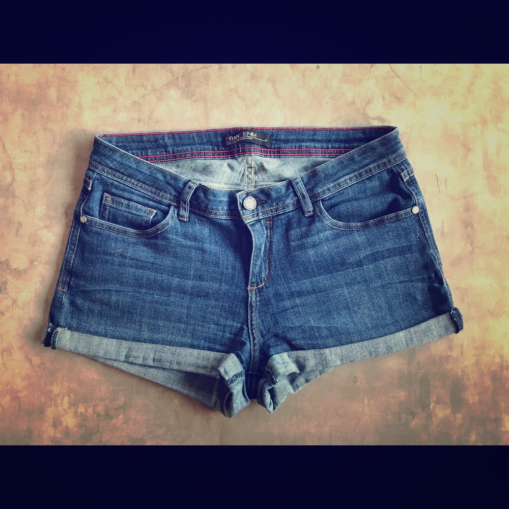 🦋24 Hour SALE🦋 Excellent Fran Denim Short
