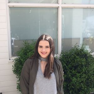 Meet your Posher, Katie