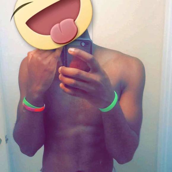 Meet your Posher, Aj - Picture 1 of 1