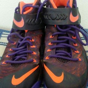 Lebron Nike Soldiers 7 Basketball Shoes