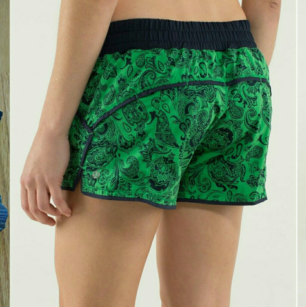 Lululemon shake and break short