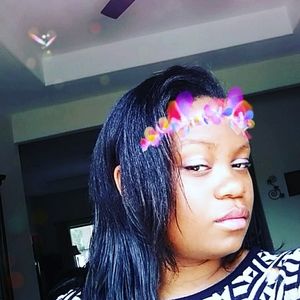 Meet your Posher, Luna