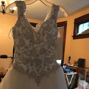 Brand New Wedding Dress