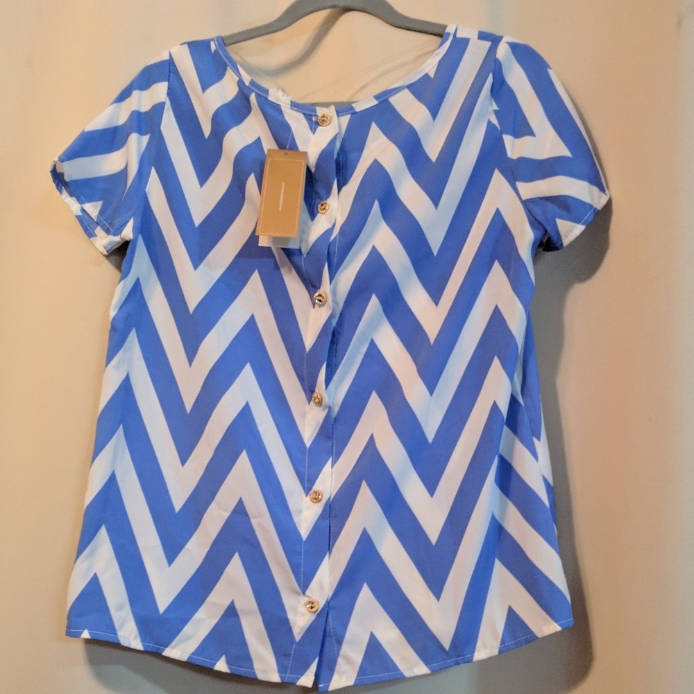 Francesca's top NWT - Picture 2 of 4