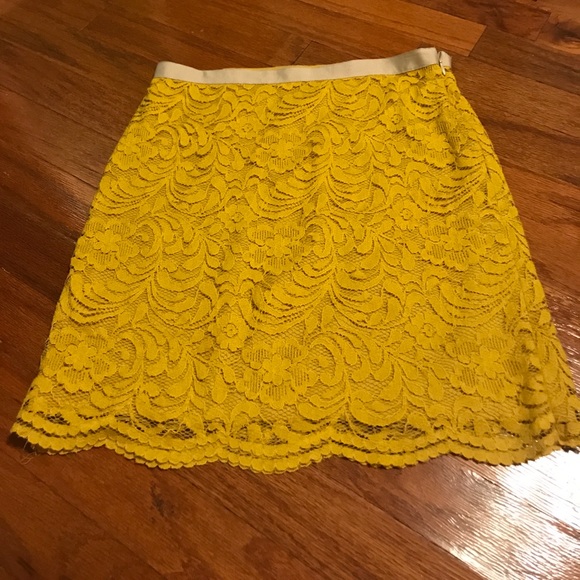 Forever 21 lace skirt size Cs - Picture 1 of 5
