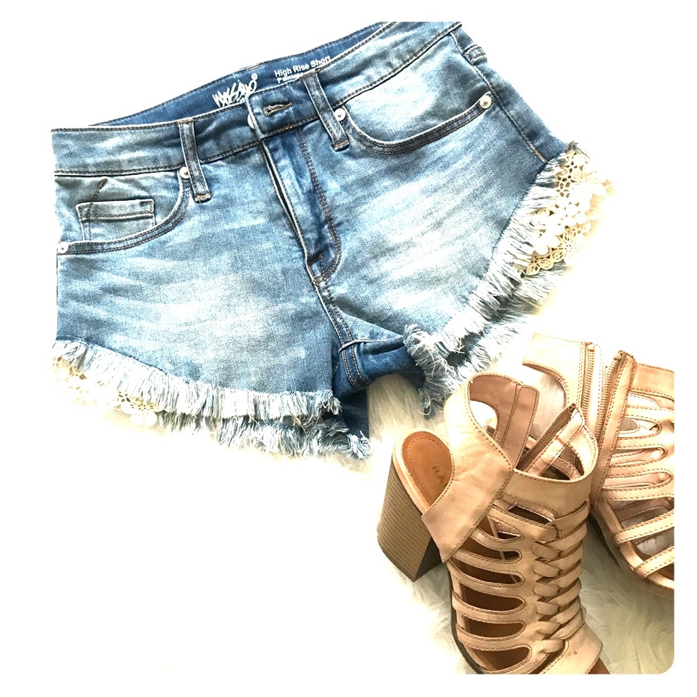 High Waisted Jean Shorts Size 0/25