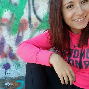 Meet your Posher, Leah