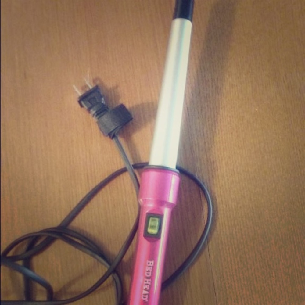Bed head curling wand.