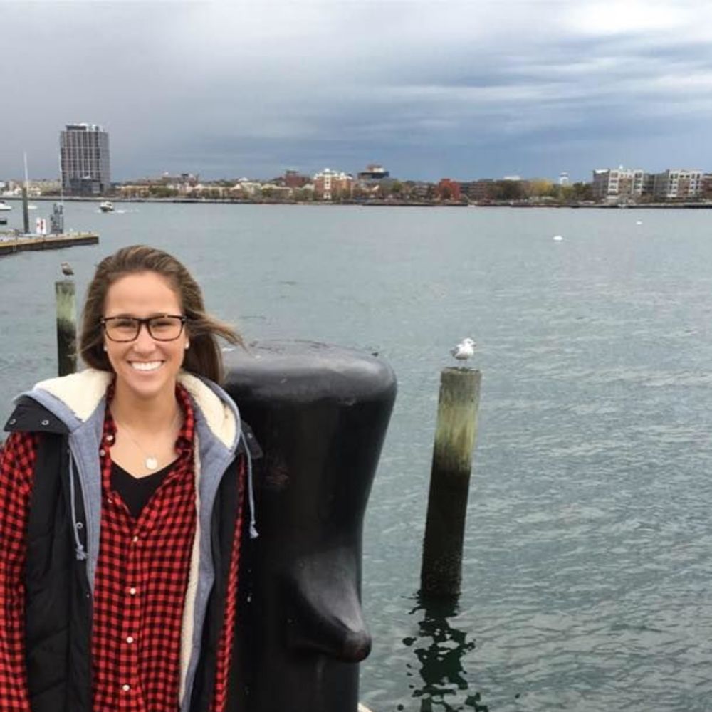 Meet your Posher, Avery