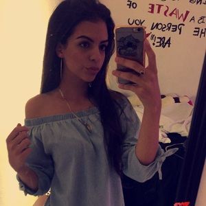 Meet your Posher, Ashley