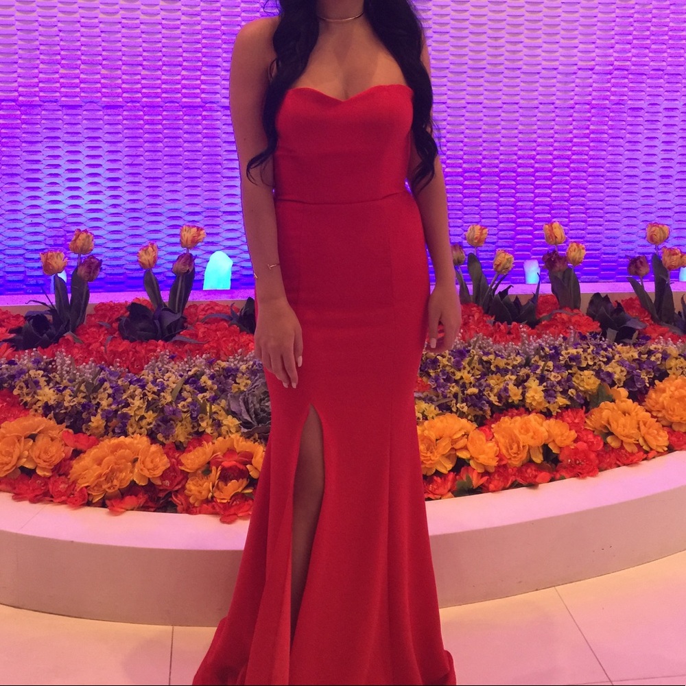 CUSTOM NICOLE BAKTI EVENING LONG RED DRESS W SLIT