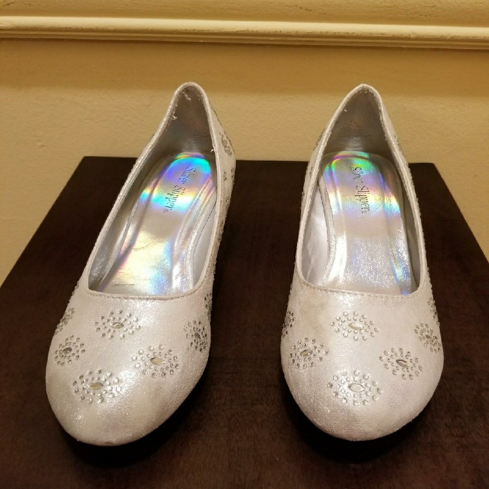 Silver Slipper Jazmin