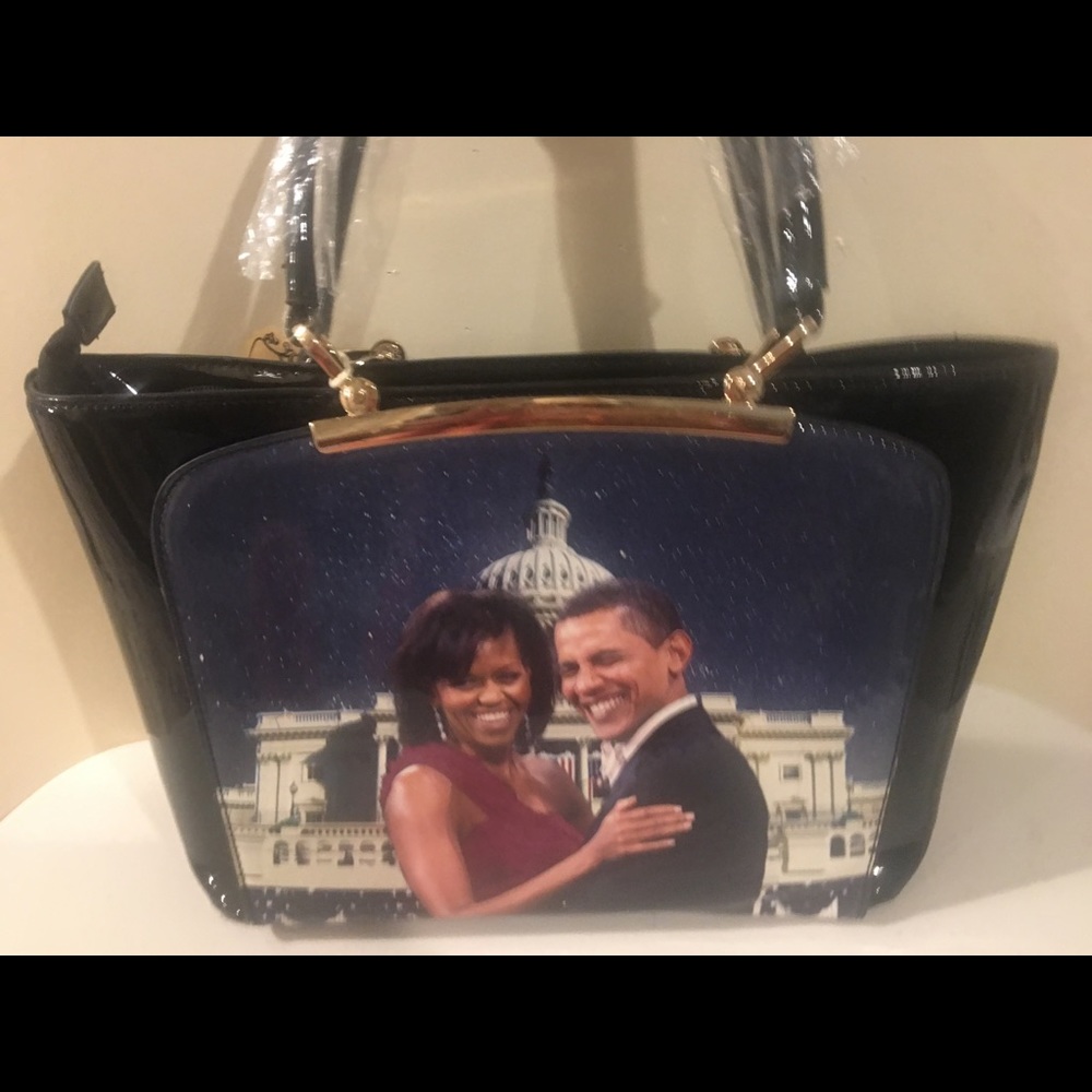 OBAMA Tote 🦋💜👜 Classic NWT Back in Stock✨✨