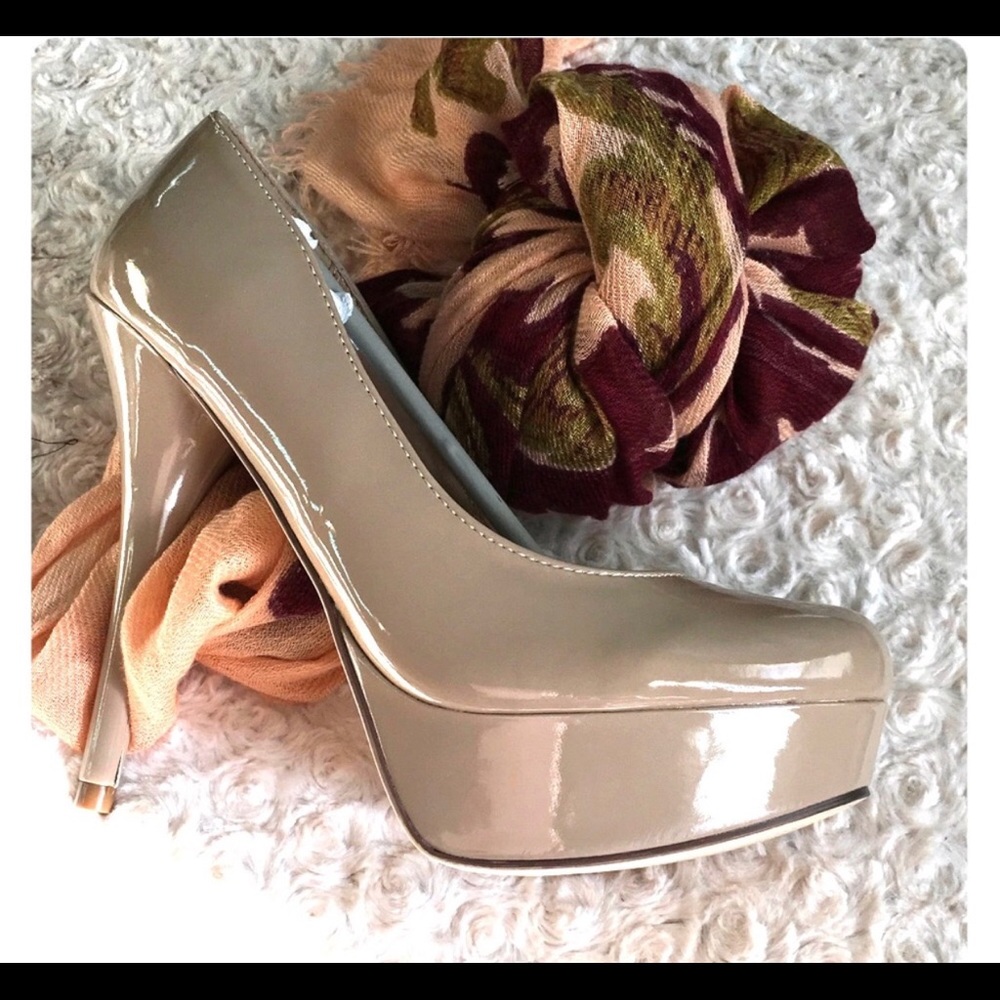 Nude Wild Pair Pumps *Brand New*