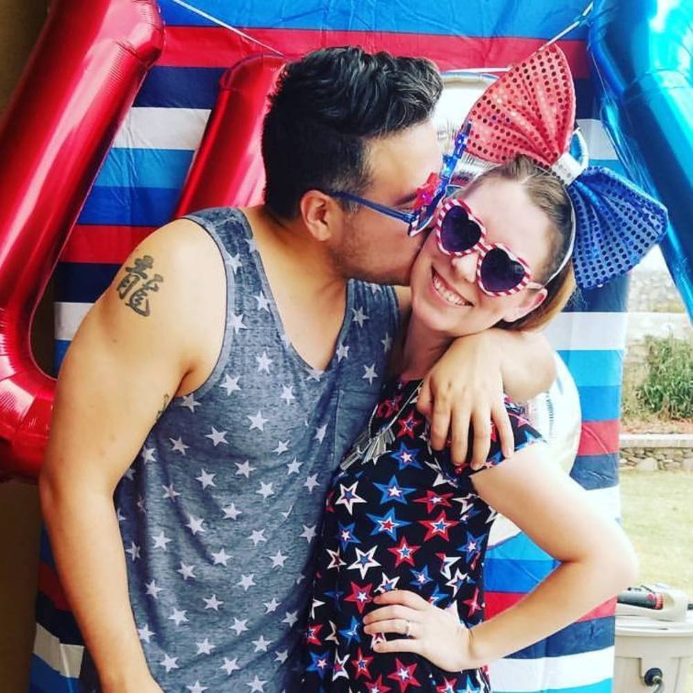 Meet your Posher, Elena