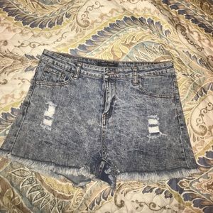 denim ripped shorts