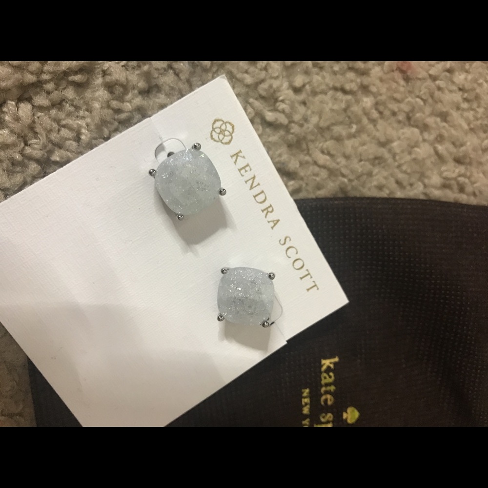 Kate spade ♠️ earring new silver and white sparkle