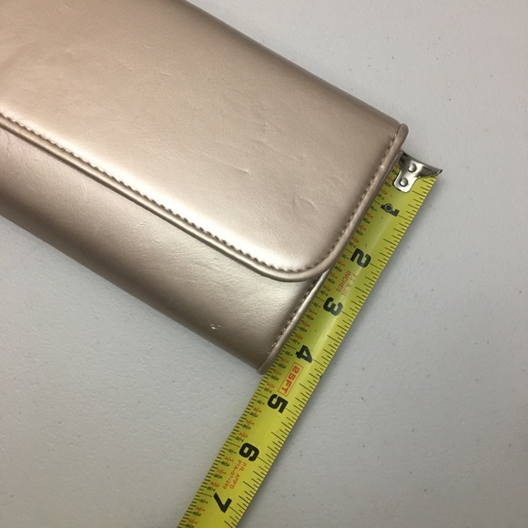 ALDO Clutch - Picture 5 of 8