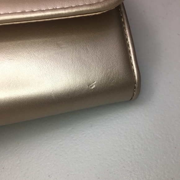 ALDO Clutch - Picture 6 of 8