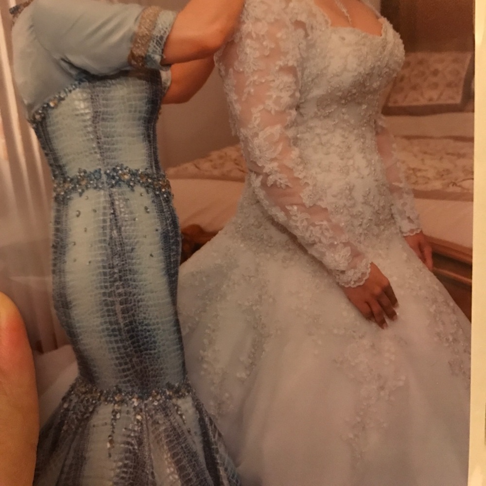 Stunning wedding dress