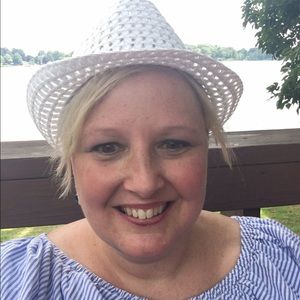 Meet your Posher, Sherri
