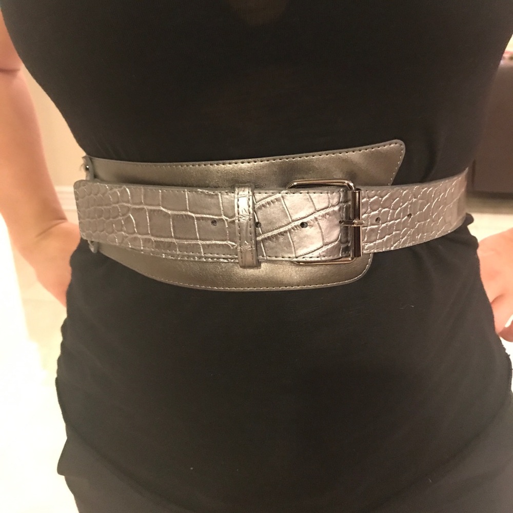 Pewter leather belt