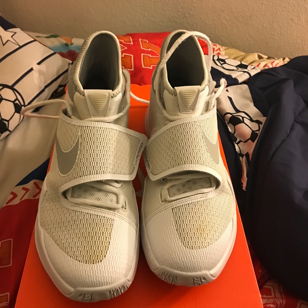 Nike Zoom Hyperrev 2016