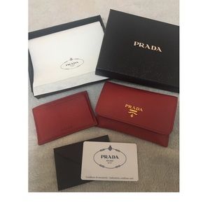 Prada saffiano cardholder wallet