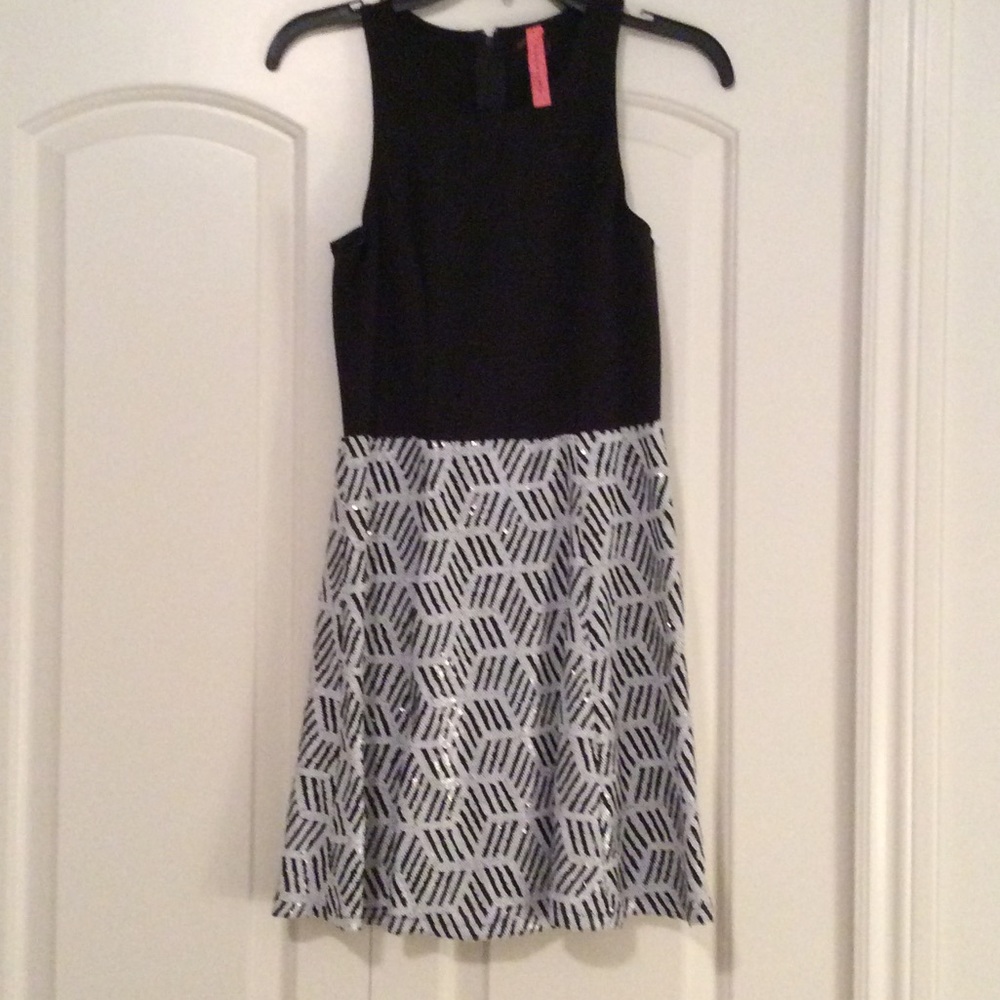 Great party dress!