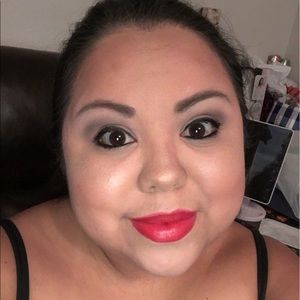 Meet your Posher, Cindy