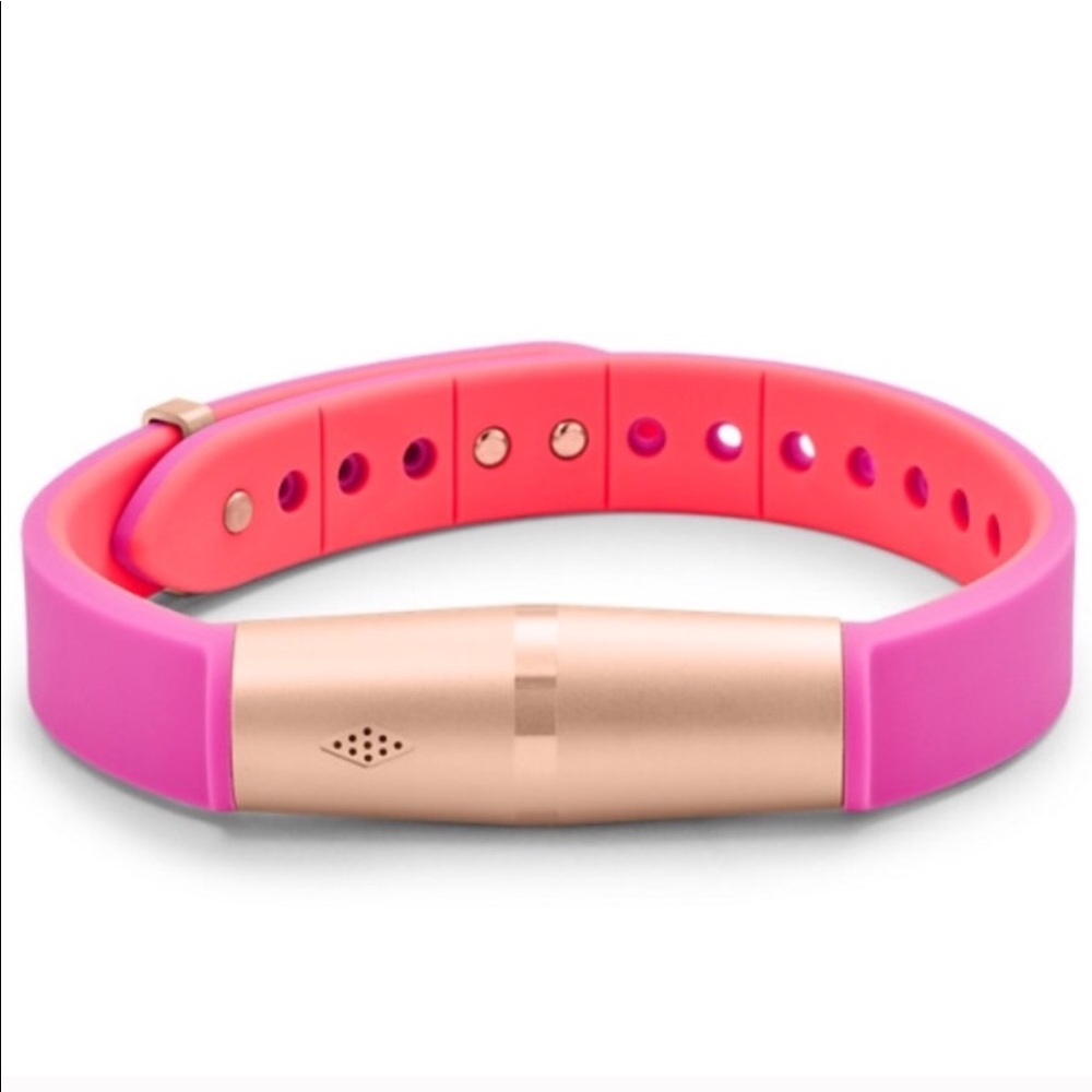 Fossil Q Motion